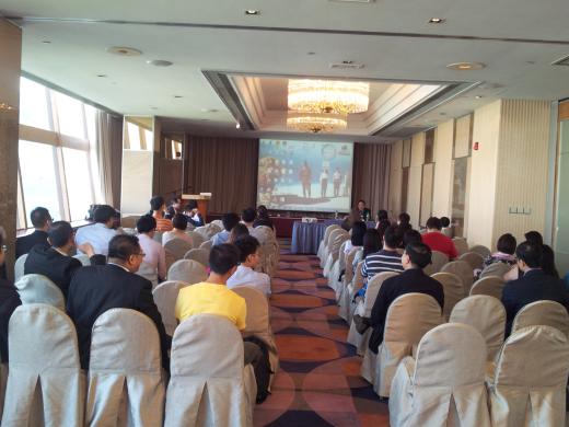 AGM2013_2.jpg
